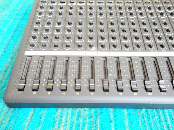 Kawai MX-16 16 Channel Analog Stereo Mixer - I037