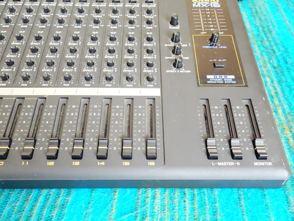 Kawai MX-16 16 Channel Analog Stereo Mixer - I037