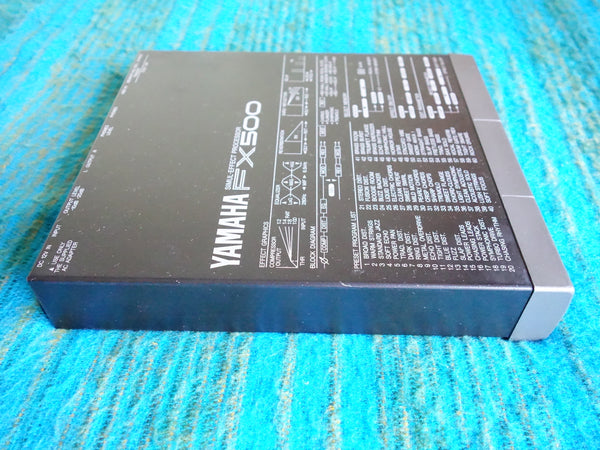 Yamaha FX500 Guitar Simul Effect Processor  w/ AC Adapter - H061