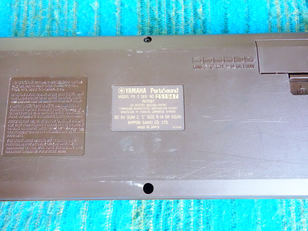 Yamaha PortaSound PS-3 - 80's Synthesizer w/ AC Adapter - H077