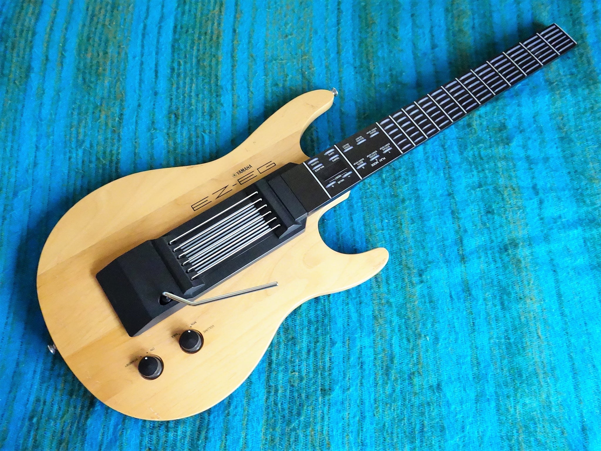 yamaha ez-eg イージーギター Yamaha EZ-EG Easy Guitar Electric Silent Digital MIDI