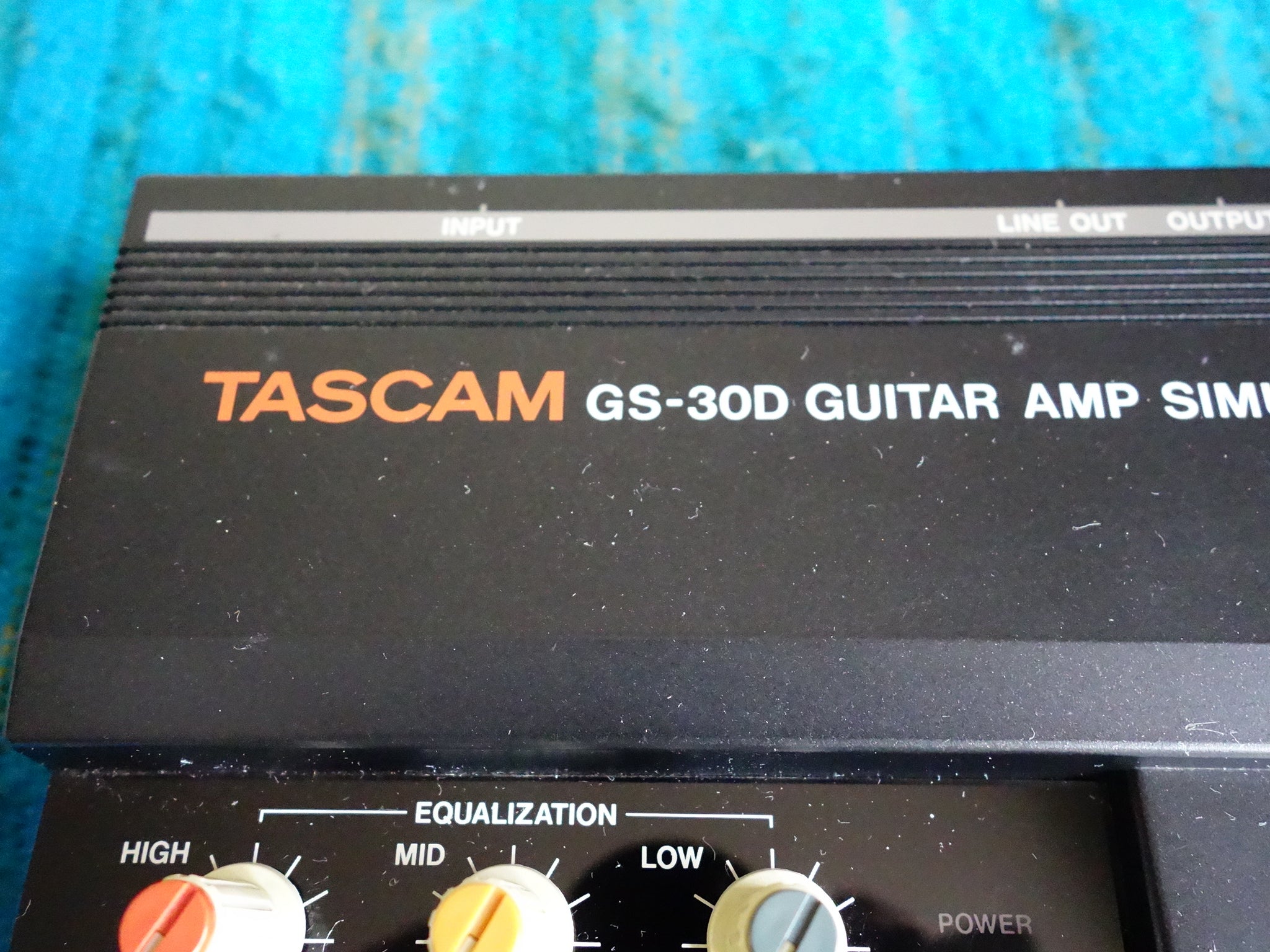 TASCAM GS-30 ギターアンプシミュレーター 1980年代のアナログ「アンプシム」、Tascam GS-30 : r/guitarpedals