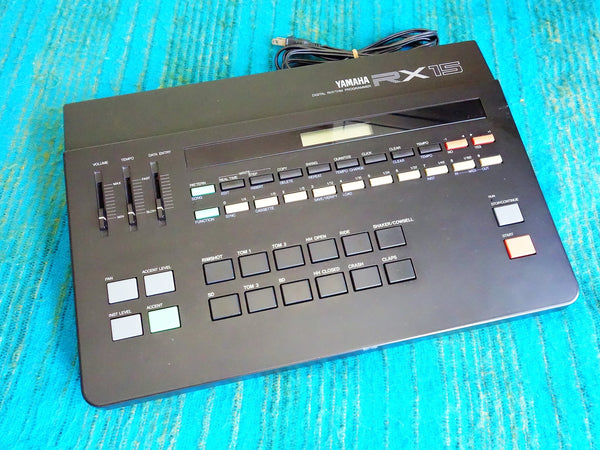 Yamaha RX15 Digital Rhythm Programmer / Drum Machine - I077