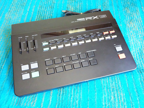 Yamaha RX15 Digital Rhythm Programmer / Drum Machine - I077