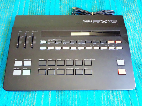 Yamaha RX15 Digital Rhythm Programmer / Drum Machine - I077