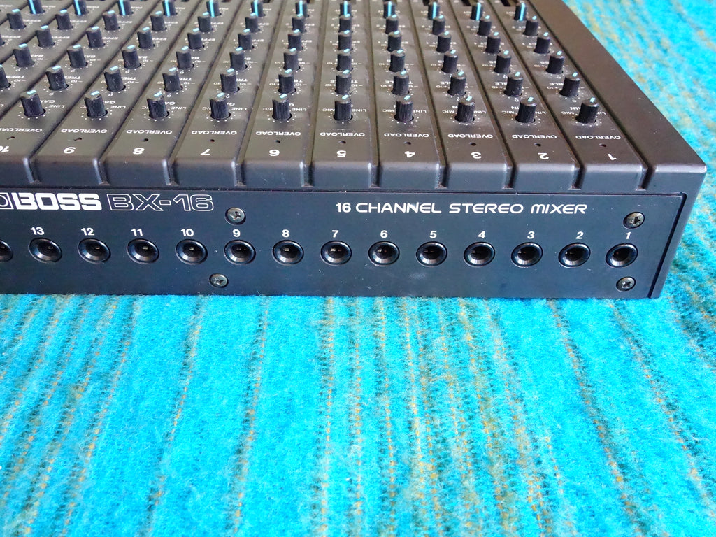 Boss BX-16 16 Channel Compact Stereo Mixer w/ AC Adapter - H100