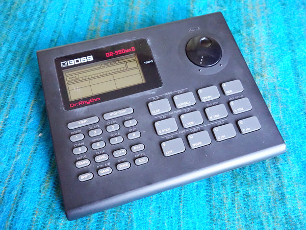 Boss DR-550 mk2 mkII Dr. Rhythm w/ Box, Papers, AC Adapter - H109
