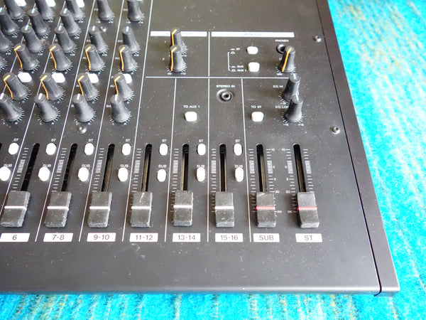 Tascam M-164 16 Channel Mixer - w/ AC Adapter - H137