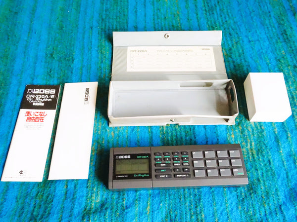 Boss DR-220A Dr. Rhythm Drum Machine w/ Case, Papers, AC Adapter - H133
