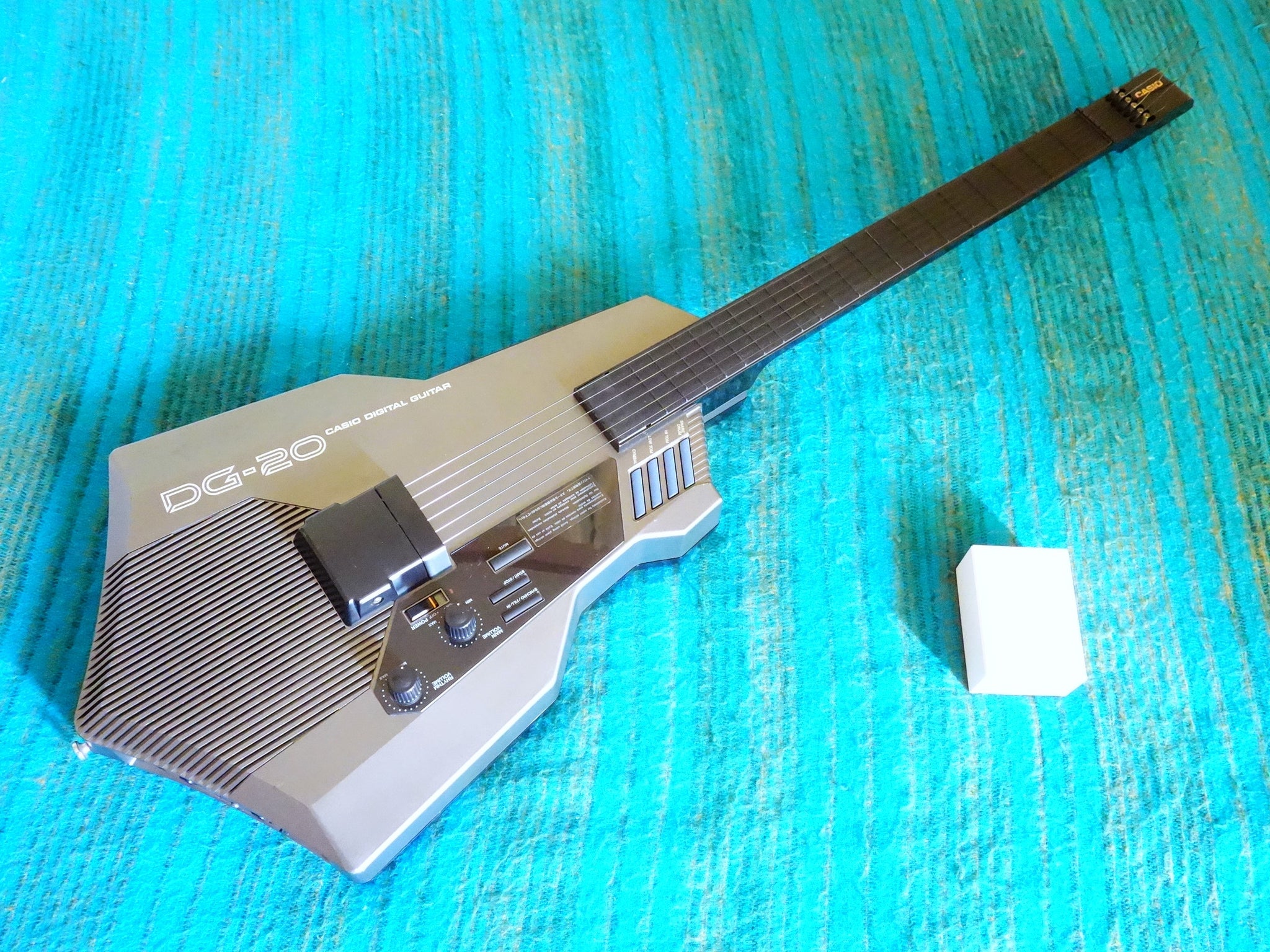 CASIO カシオ DG-20 電子ギター ジャンク品 CASIO カシオ DG-20 デジタルギター 動作未確認 ジャンク