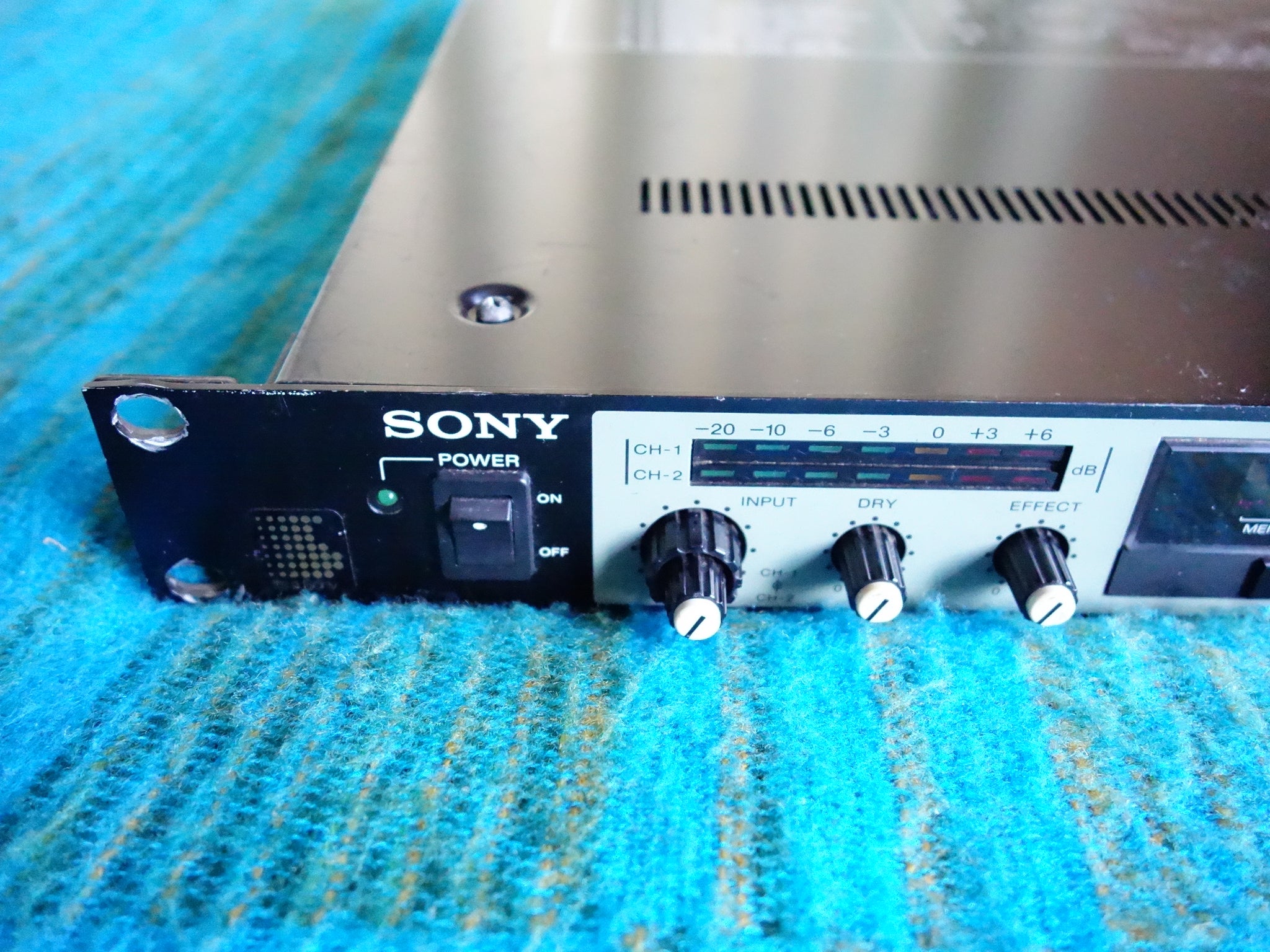 Sony MU-R201 2ch Digital Reverberator - Serviced - J020