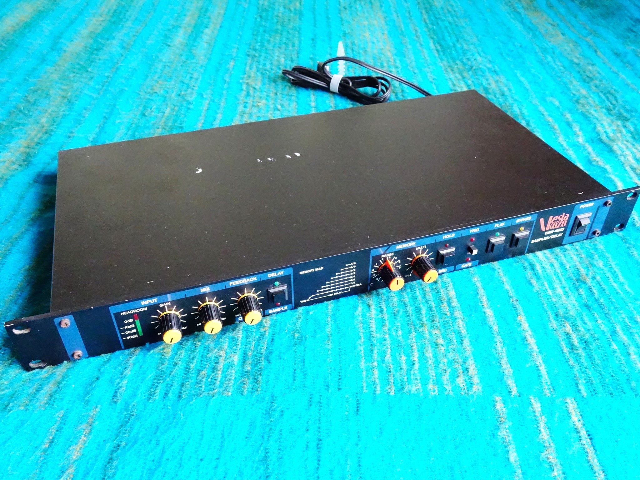 ジャンク扱い　Vesta Kozo DIG-420 SAMPLER/DELAY Vesta Kozo DIG-420 SAMPLER/DELAY - analogia