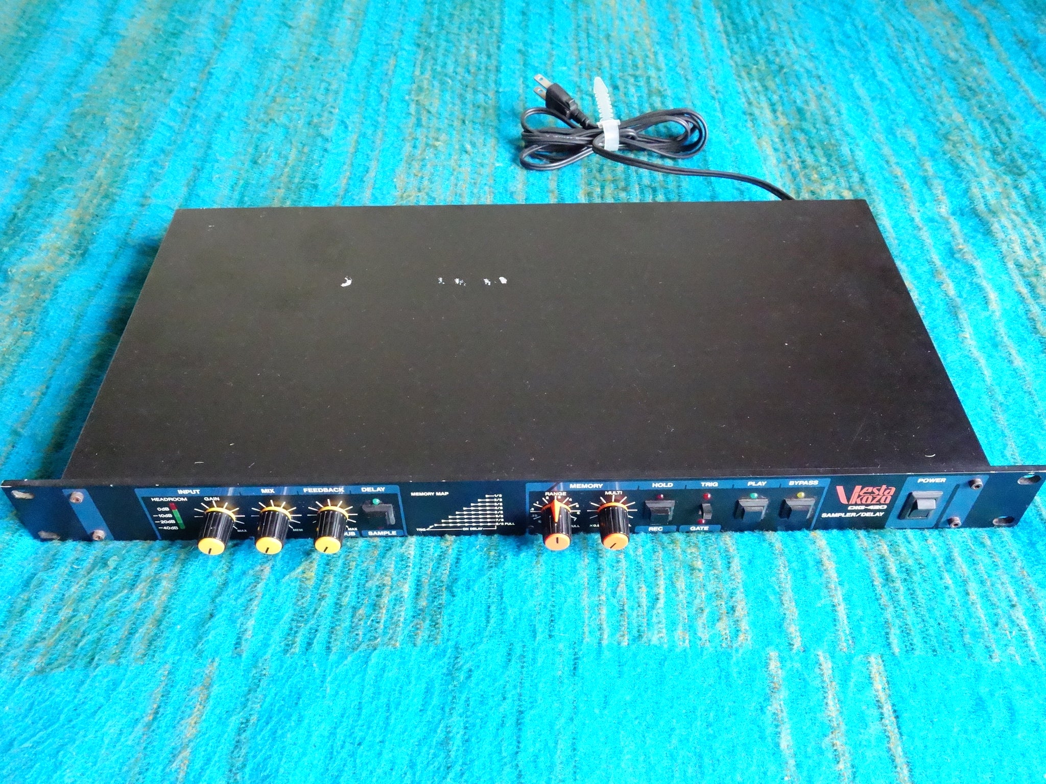 Vesta Kozo DIG-420 Digital Sampler Delay - 80's Vestax - Serviced
