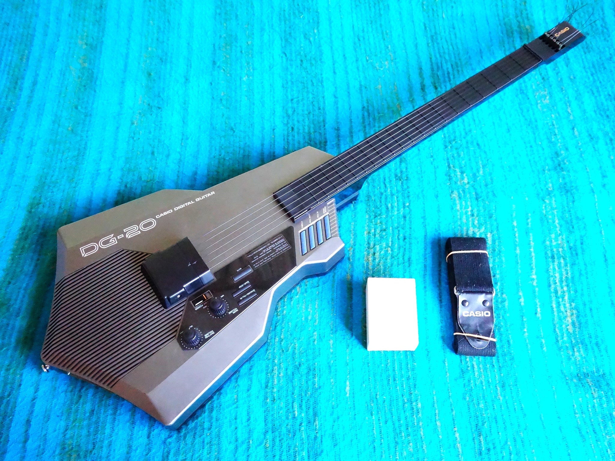 CASIO DG-20 Digital Guitar Synthesizer  w/ Original Strap, Adapter - Serviced - I041
