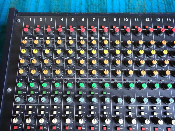 Tascam M-216 16 Channel Mixer - Serviced - I060