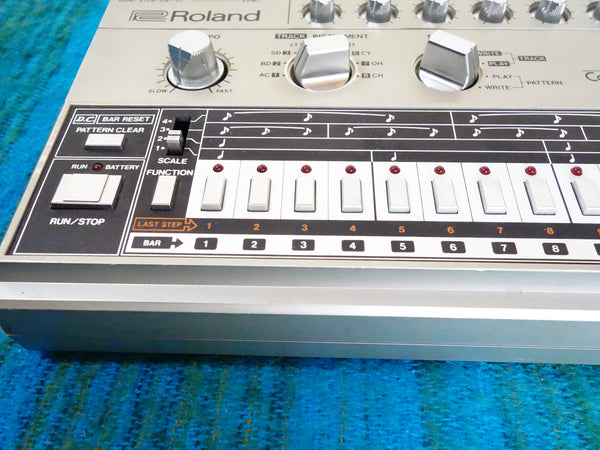 Roland TR-606 Drumatix Drum Machine - LT/HT Pitch Control Mod - I067