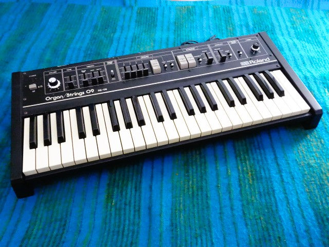 Roland RS-09 Organ / Strings Synthesizer - Serviced / Power
