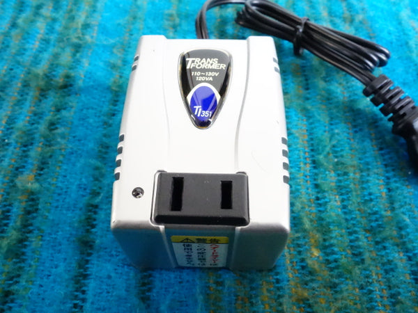 Kashimura TI-351 Step Down Transformer 110-130V to100V 120w max - J063