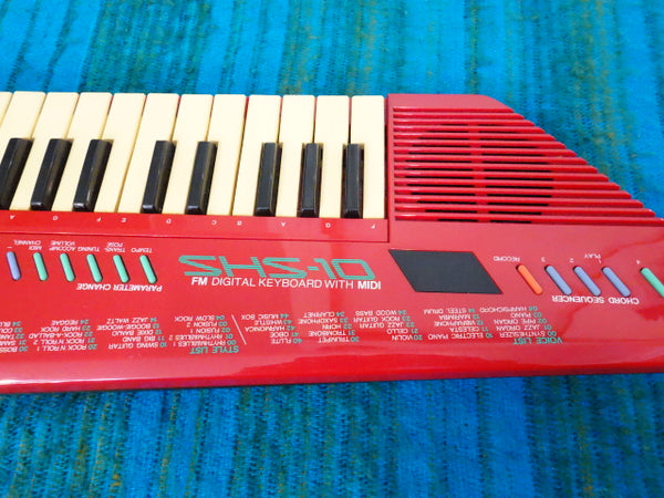 Yamaha SHS-10 FM Digital Synthesizer / Keytar  w/ Box, AC Adapter - J010