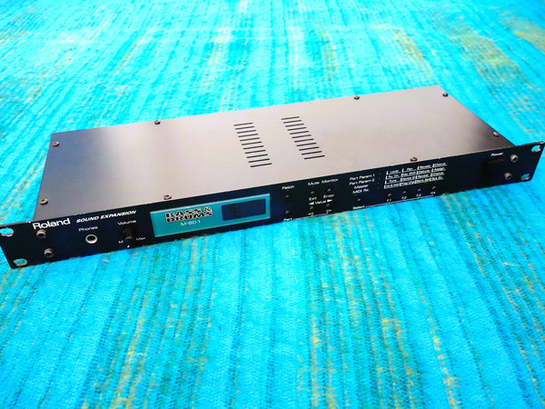 Roland M-BD1 Drum & Bass Sound Expansion Synthesizer Module - J017