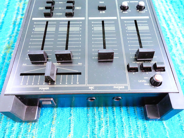 Audio Technica AT-MX 30 Disco Mixer w/ AC Adapter - 90's Analog - J054
