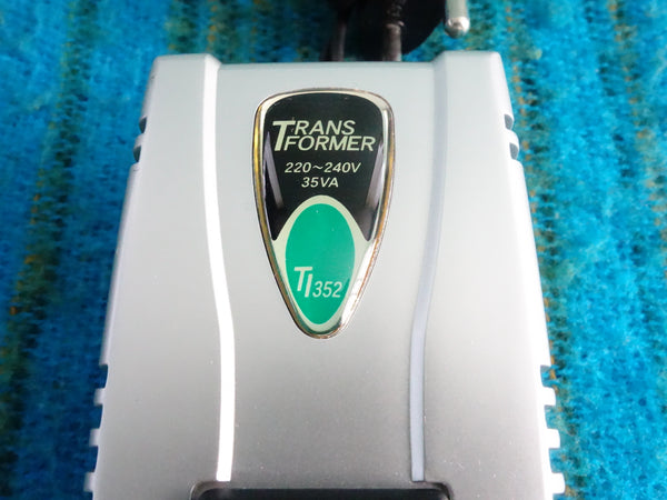 Kashimura TI-352 Step Down Transformer 220-240V to 100V 35w max - J061