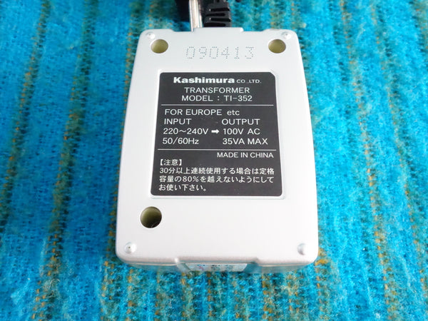 Kashimura TI-352 Step Down Transformer 220-240V to 100V 35w max - J061