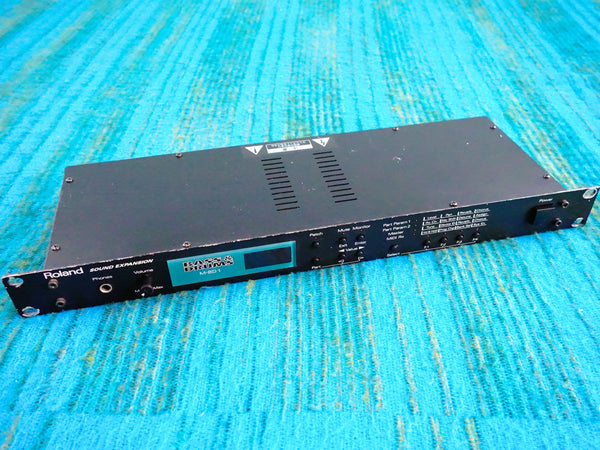 Roland M-BD1 Drum & Bass Sound Expansion Synthesizer Module - J081