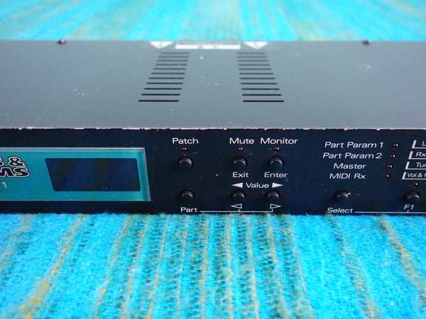 Roland M-BD1 Drum & Bass Sound Expansion Synthesizer Module - J081