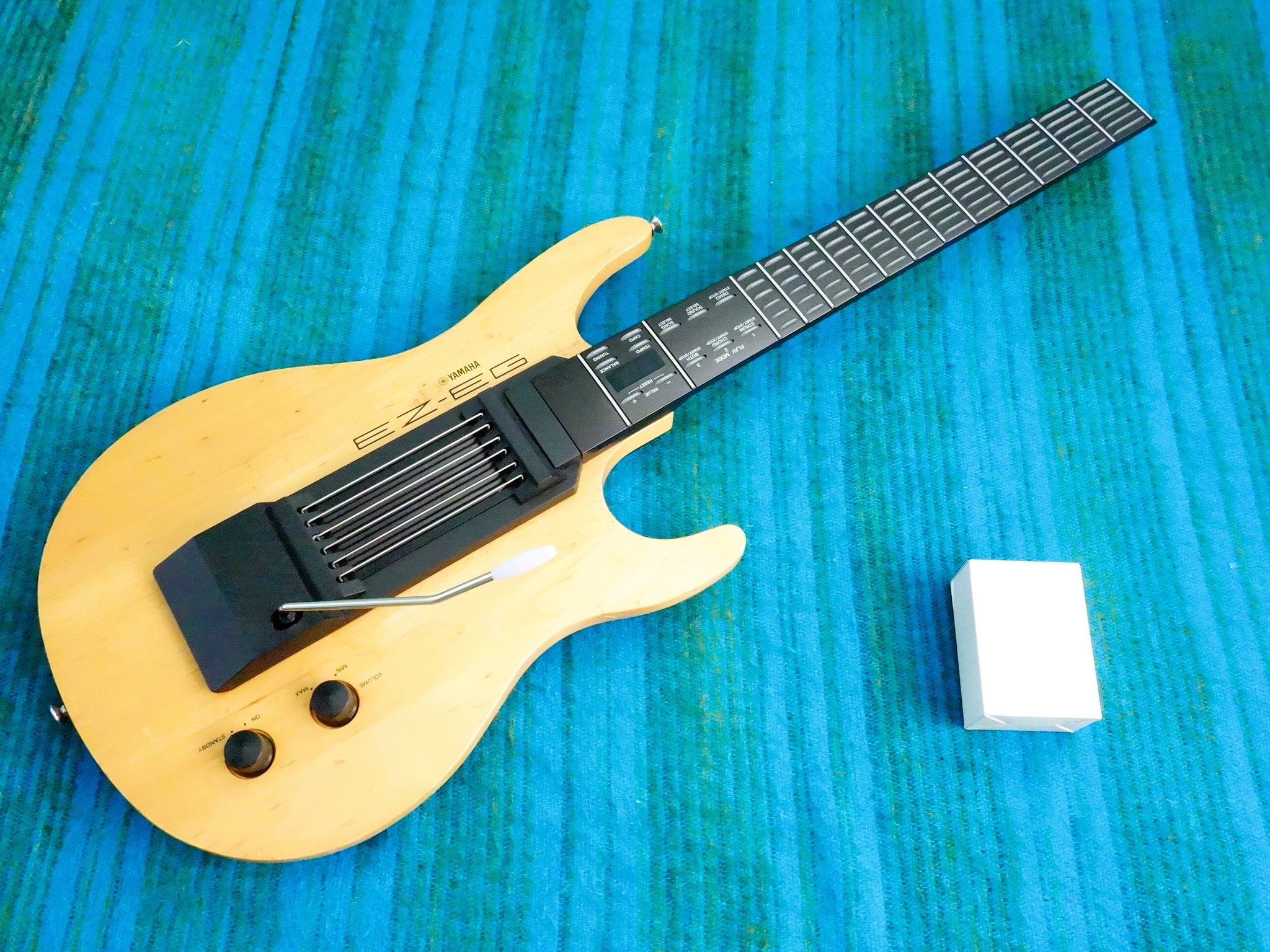 Yamaha EZ-EG Digital Silent Midi Guitar - w/ AC Adapter - J084