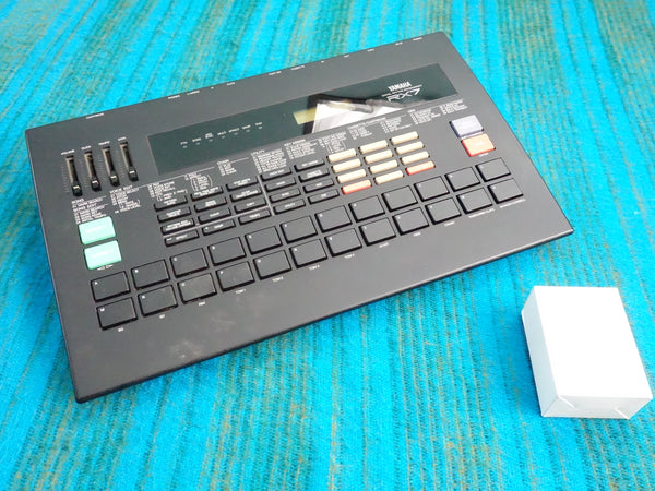 Yamaha RX7 Digital Rhythm Programmer - New Battery - J087