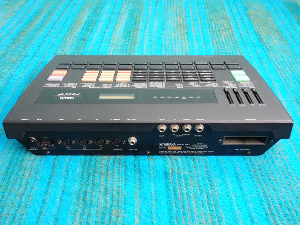 Yamaha RX7 Digital Rhythm Programmer - New Battery - J087