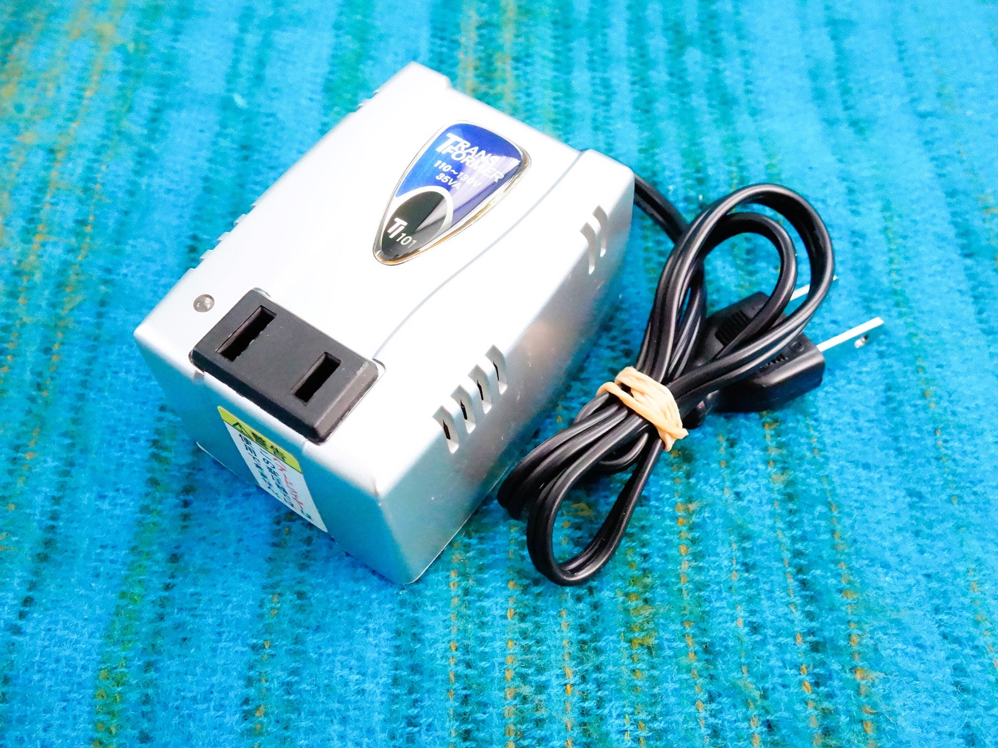 Kashimura TI-351 Step Down Transformer 110-130V to 100V 120w max - J083