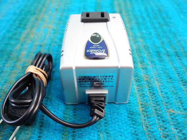 Kashimura TI-351 Step Down Transformer 110-130V to 100V 120w max - J083