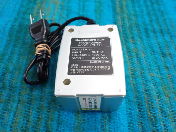 Kashimura TI-351 Step Down Transformer 110-130V to 100V 120w max - J083
