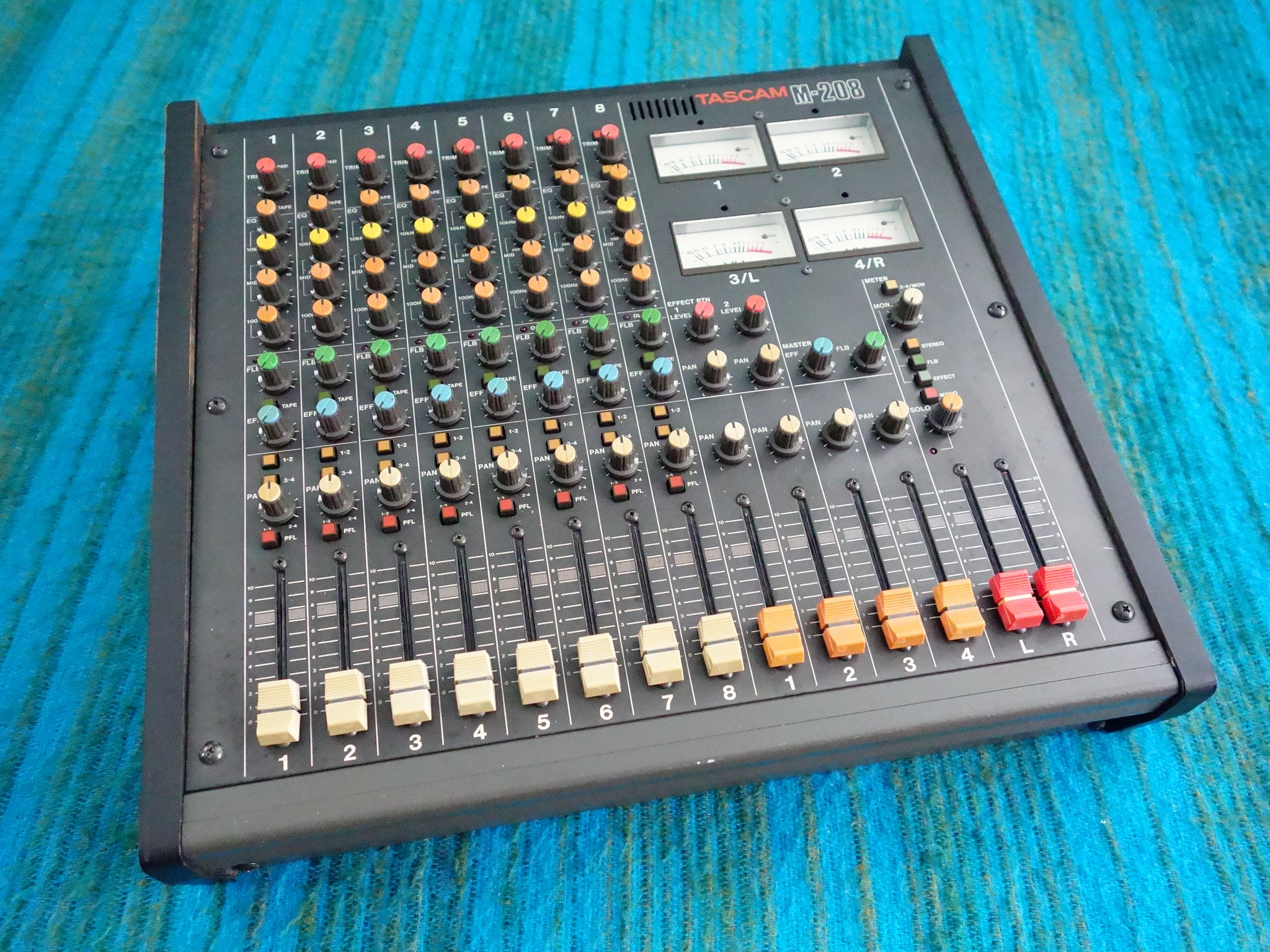 Tascam M-208 8 Channel Mixer - Serviced / Power Board Recapped