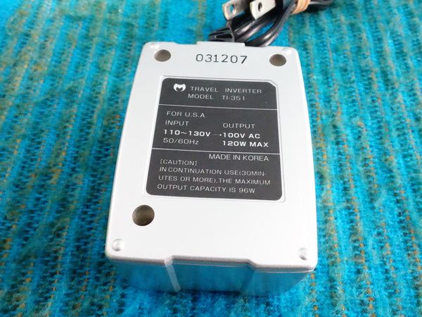Kashimura TI-351 Step Down Transformer 110-130V to 100V 120w max - K006