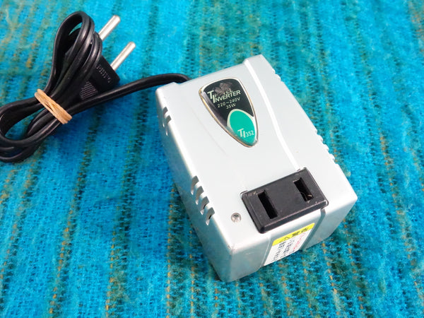 Kashimura TI-352 Step Down Transformer 220-240V to 100V 35w max - K022