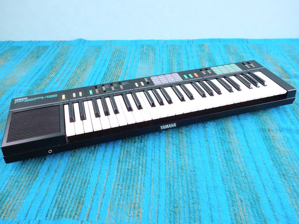 Yamaha PSR-12 Portatone FM Synthesizer - K026