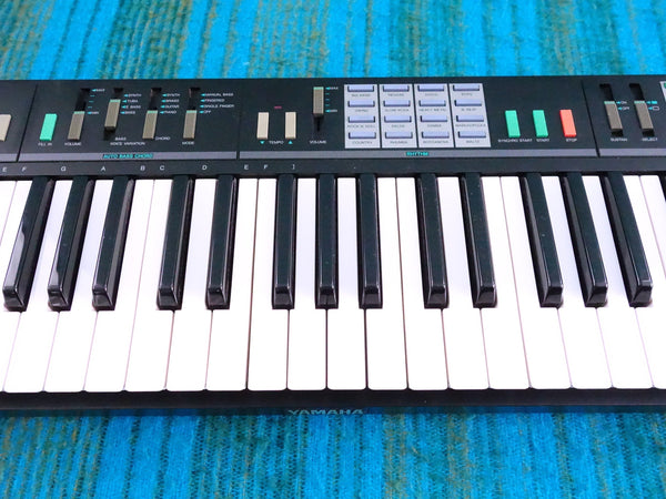 Yamaha PSR-12 Portatone FM Synthesizer - K026