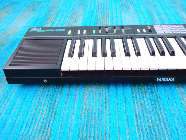 Yamaha PSR-12 Portatone FM Synthesizer - K026