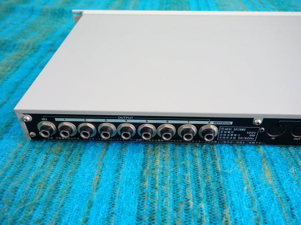 Akai professional XE8 MIDI Drum Expander Module - K030