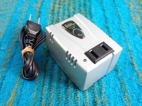 Kashimura TI-351 Step Down Transformer 110-130V to 100V 120w max - K033