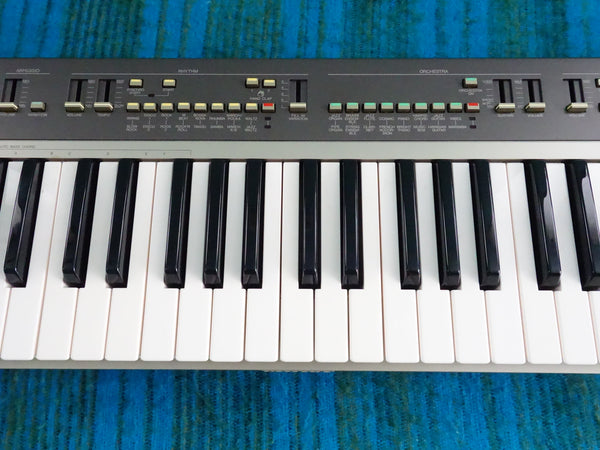 Yamaha PS-55 PortaSound Synthesizer - w/ Original Case, Adapter - K042
