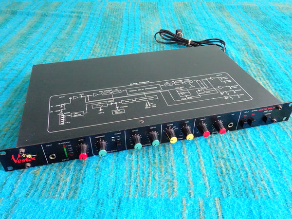 Vesta Kozo DIG-410 Digital Delay - 80's Vintage - Serviced - K051