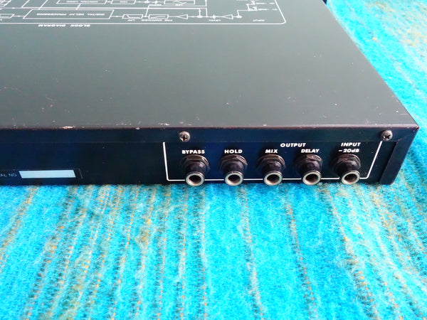 Vesta Kozo DIG-410 Digital Delay - 80's Vintage - Serviced - K051