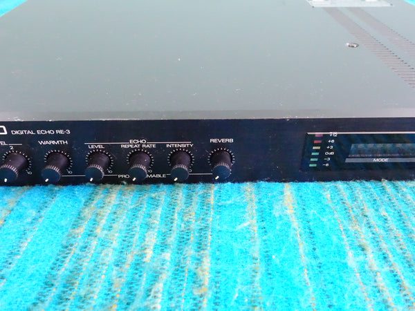 Roland RE-3 Digital Space Echo - Serviced - K053