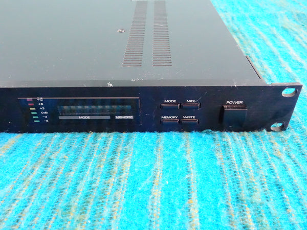 Roland RE-3 Digital Space Echo - Serviced - K053