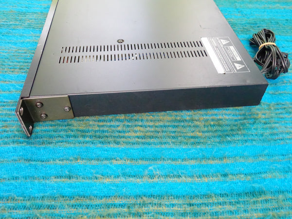 Roland RE-3 Digital Space Echo - Serviced - K053