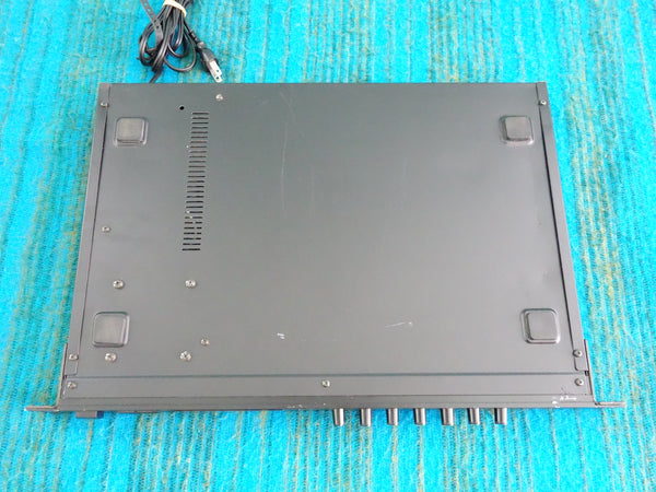 Roland RE-3 Digital Space Echo - Serviced - K053